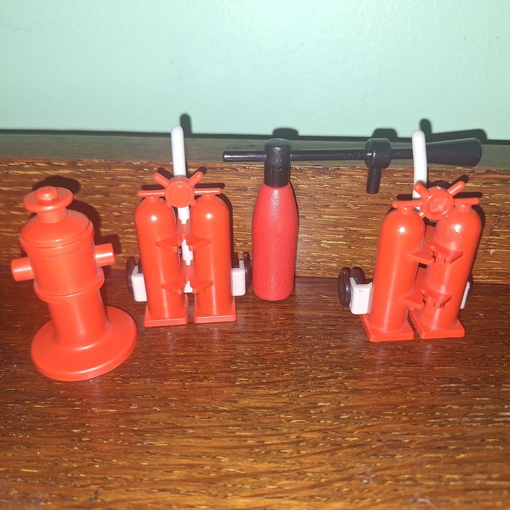 Playmobil Red Oxygen Tanks on Trolley Hydrant Lot Toys Fireman Fire
